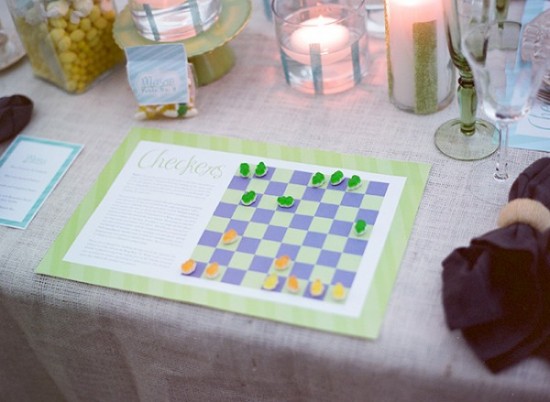 wedding-games-checkers-placemat-550x402.